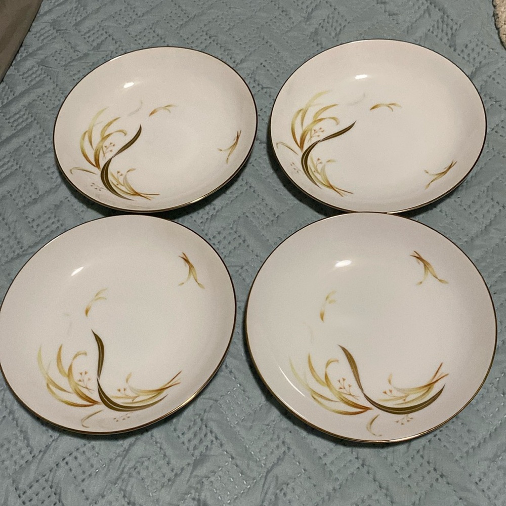 - Vintage Meito China - 4 piece of Keepsake Soup bowls